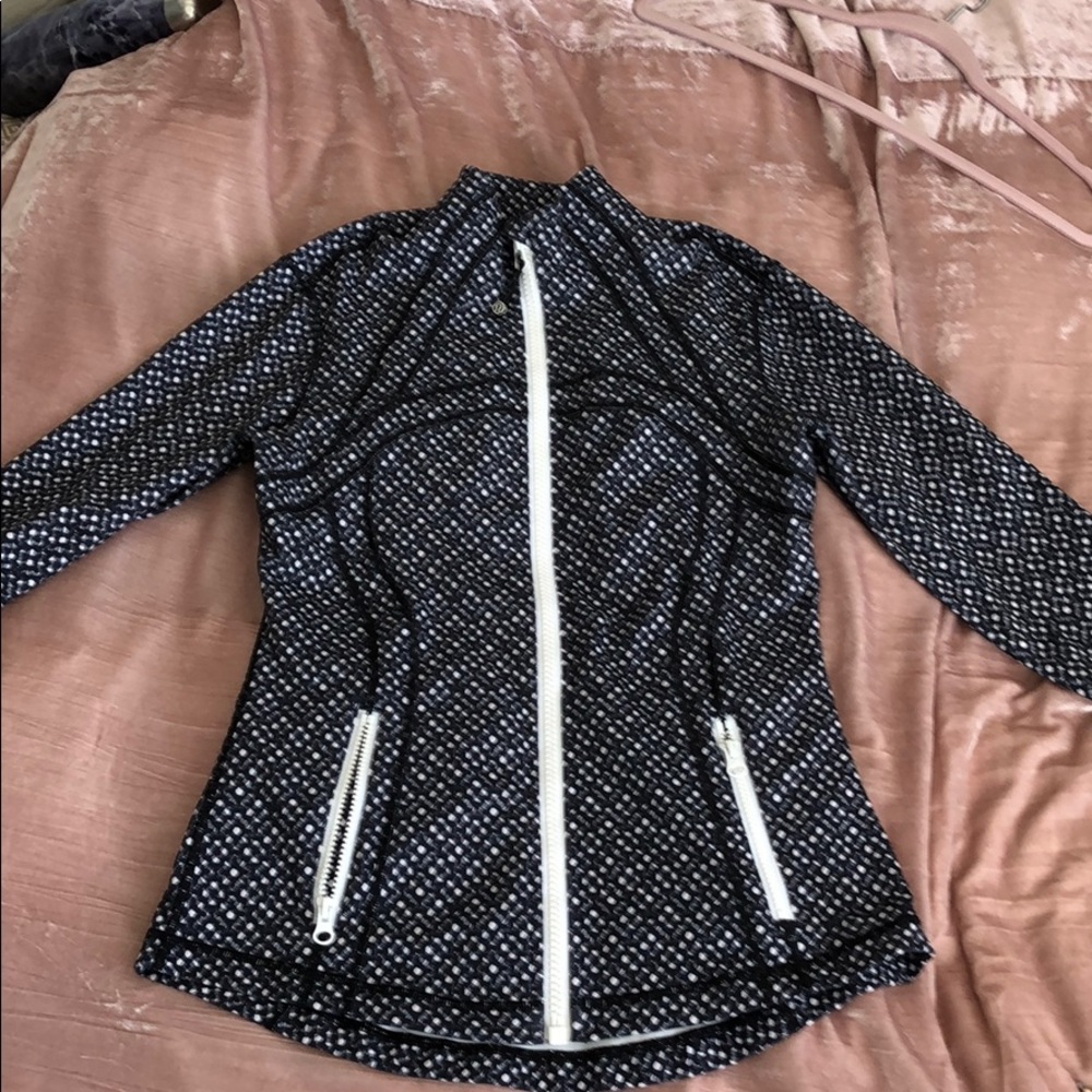 Lululemon women’s Define jacket